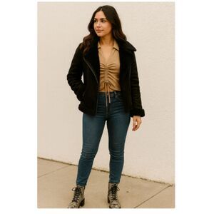 523 The Drop Ruched Front Sleeveless Collared Crop Top Rib Knit Neutral Beige